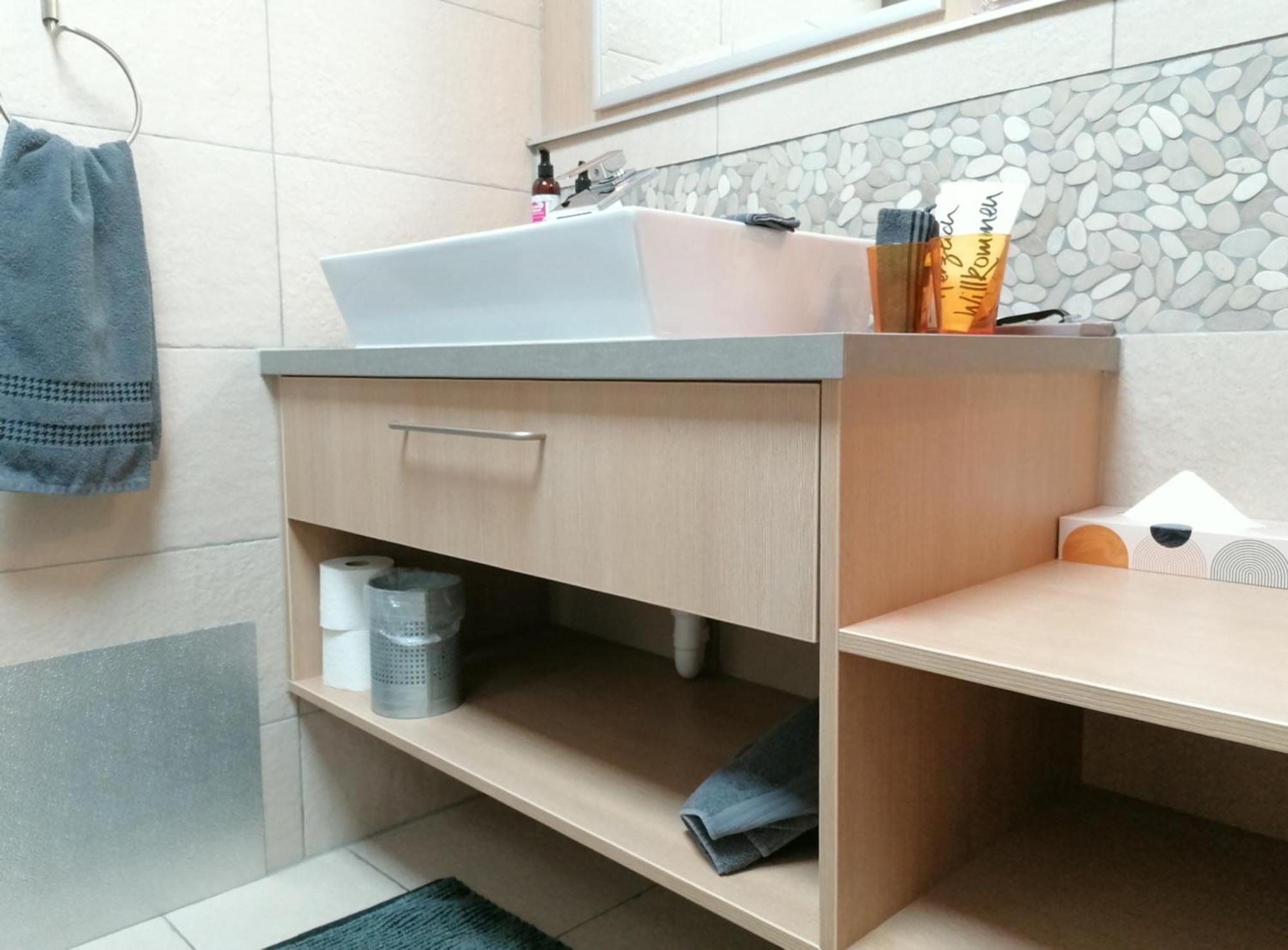 Business Apartments Hohenems Ruang foto