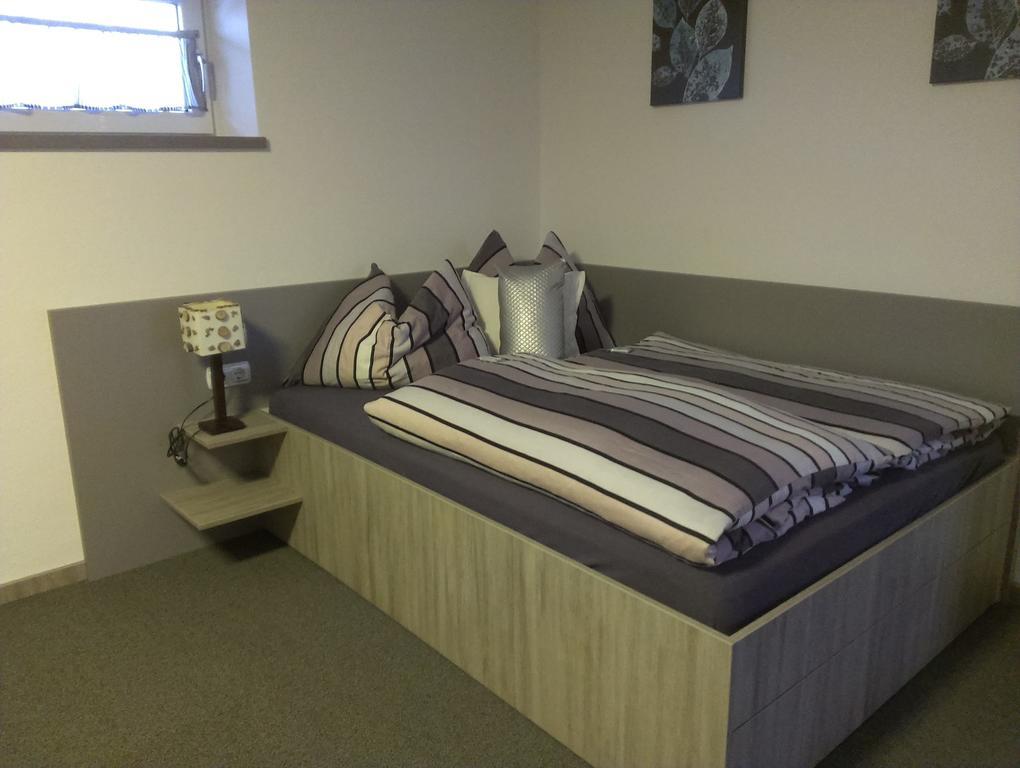 Business Apartments Hohenems Bagian luar foto