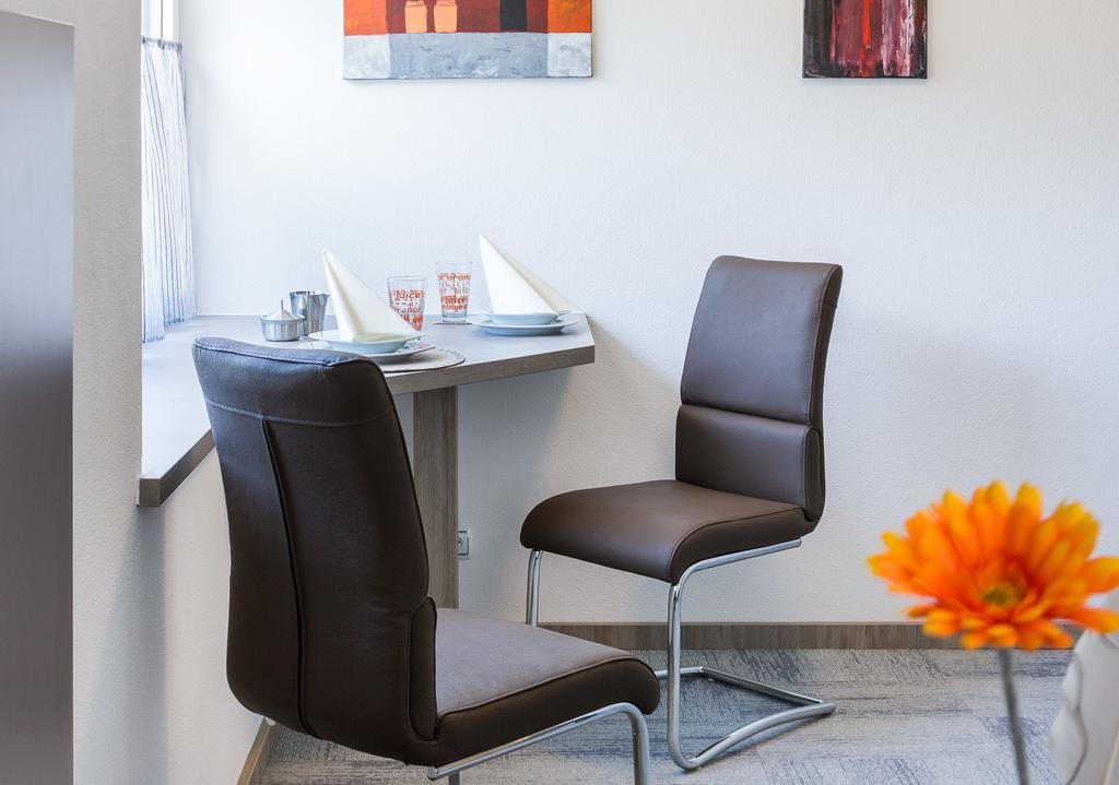Business Apartments Hohenems Bagian luar foto