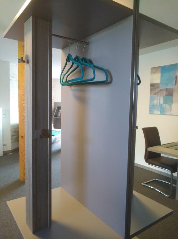 Business Apartments Hohenems Bagian luar foto