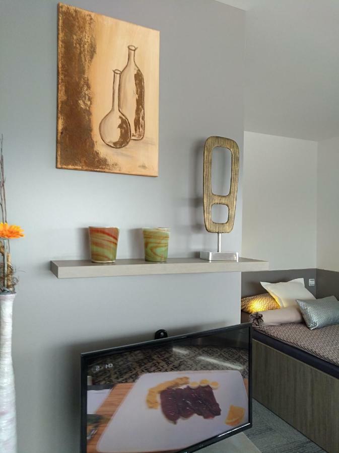 Business Apartments Hohenems Bagian luar foto